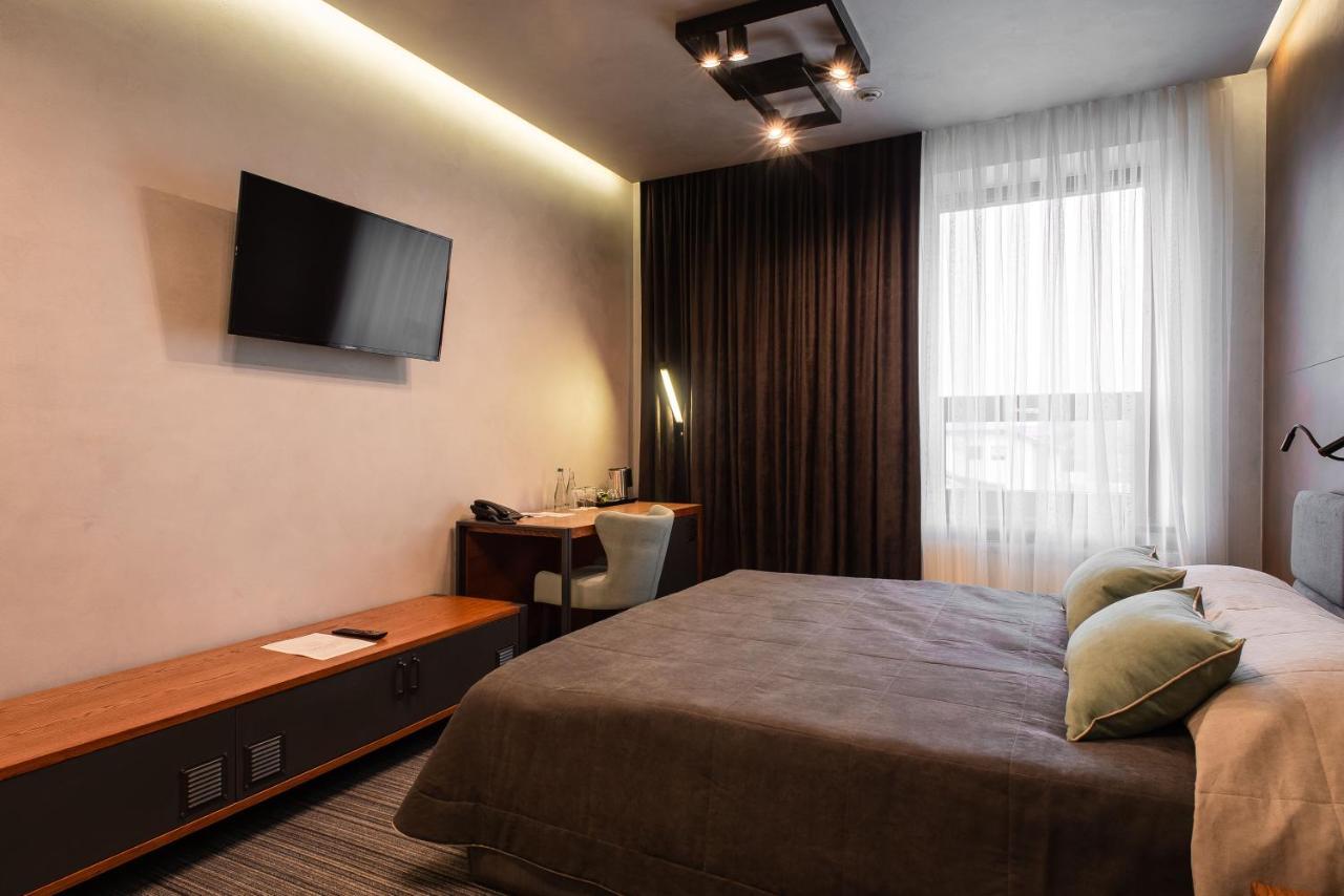 לוצק Mojo Hall Hotel מראה חיצוני תמונה